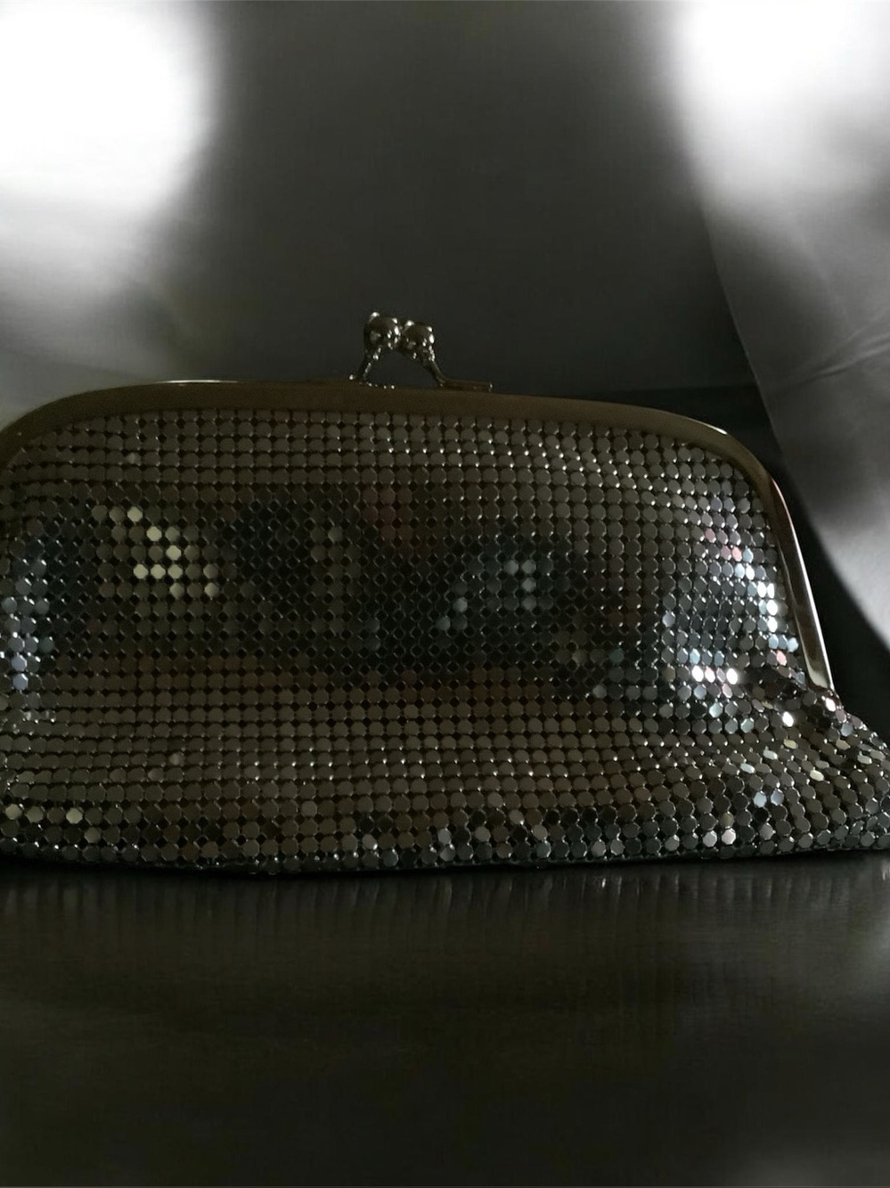 Cache Metallic Sequin Kiss-Lock Clutch in Silver